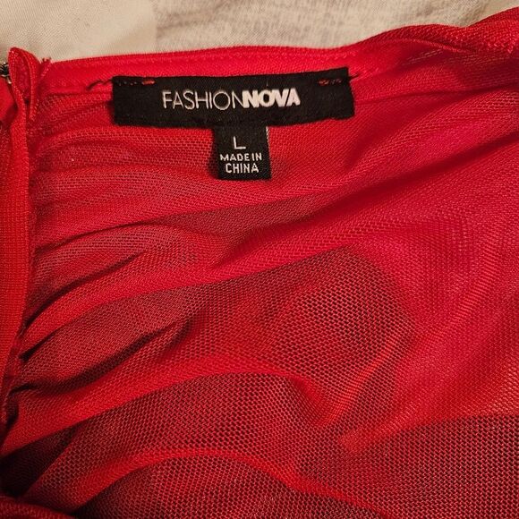 Fashion Nova Mesh With His Head Ruched Dress – Red Lrg - Picture 13 of 14